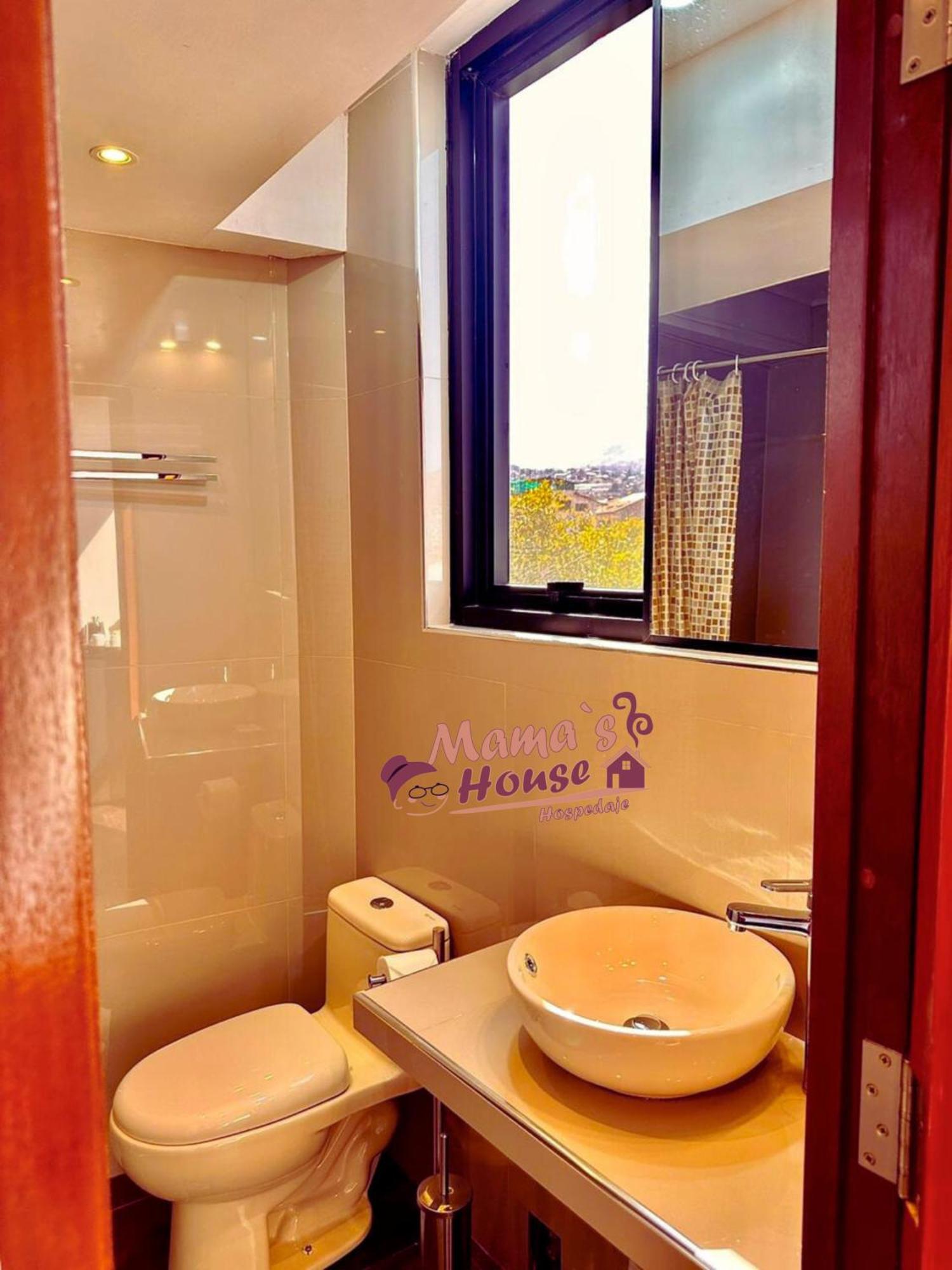 Mama's House Bed and breakfast 3*
